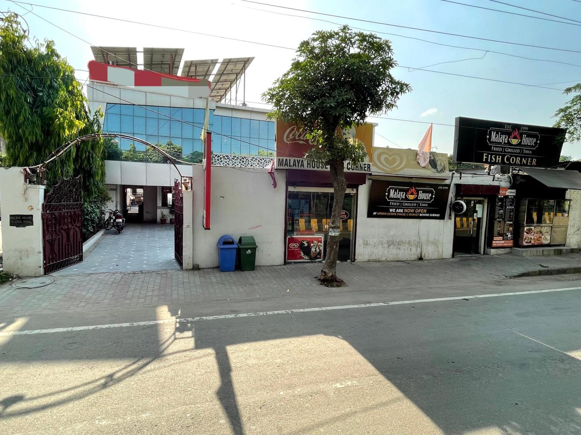 Hotel Malaya House --Couples, Family, Corporate Favorite-- Near Bmc Chowk Iconic Mall Jalandhar Esterno foto